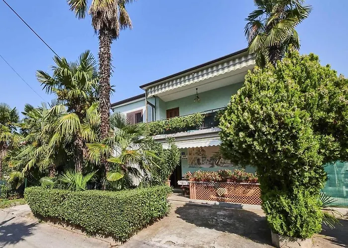 Apartments With A Parking Space Umag - 7735